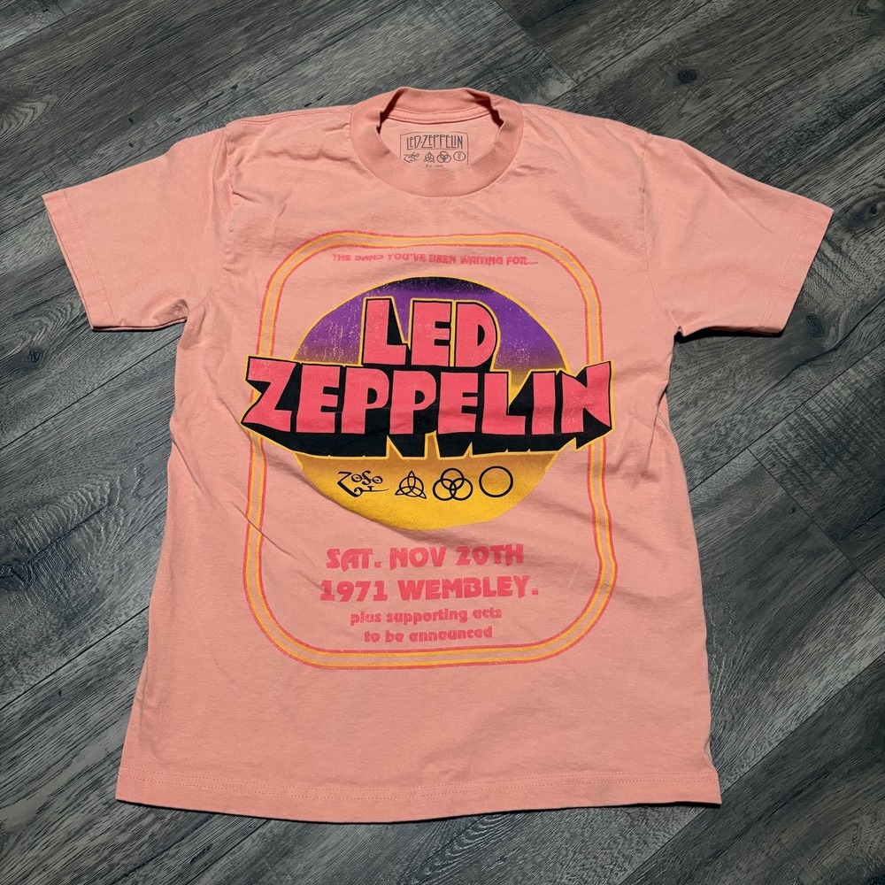 Led Zeppelin Shirt Mens Small Pink Wembley 1971 Graphic Tee‎ Life Clothing Co